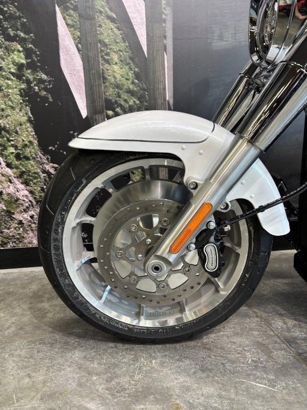 2026 HARLEY-DAVIDSON FLFB FAT BOY (117) CRUISER