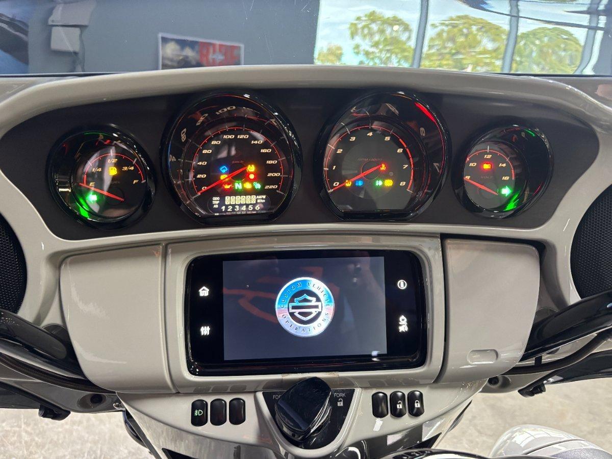 2020 HARLEY-DAVIDSON FLHTKSE CVO LIMITED CRUISER