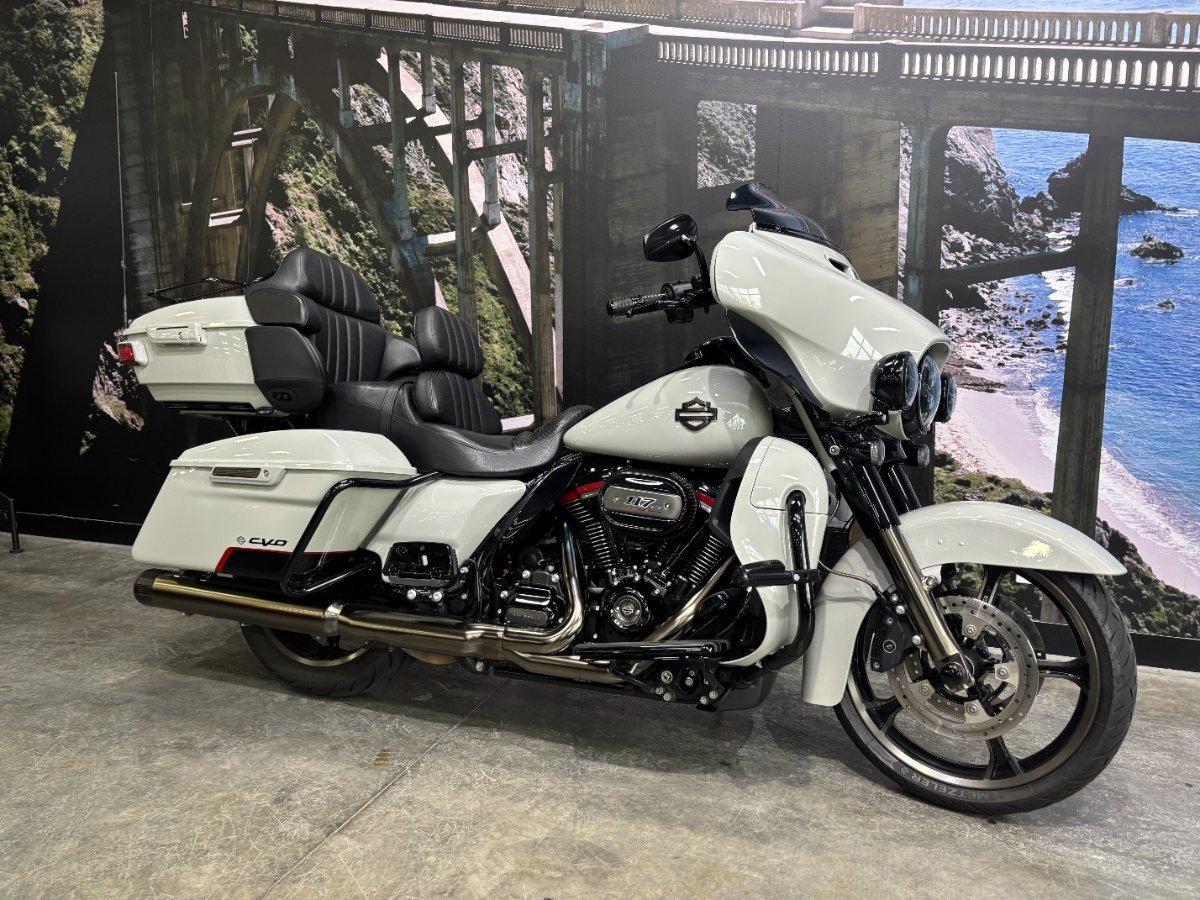 2020 HARLEY-DAVIDSON FLHTKSE CVO LIMITED CRUISER