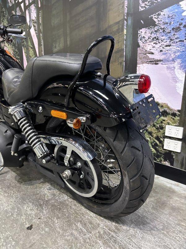 2011 HARLEY-DAVIDSON FXDWG WIDE GLIDE CRUISER