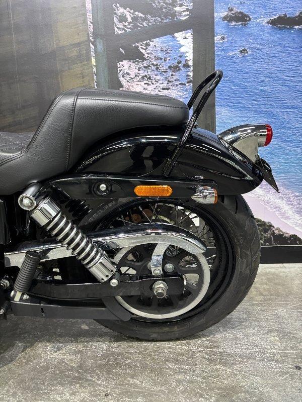 2011 HARLEY-DAVIDSON FXDWG WIDE GLIDE CRUISER