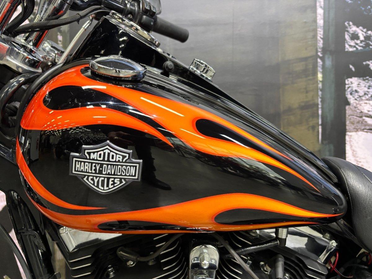2011 HARLEY-DAVIDSON FXDWG WIDE GLIDE CRUISER