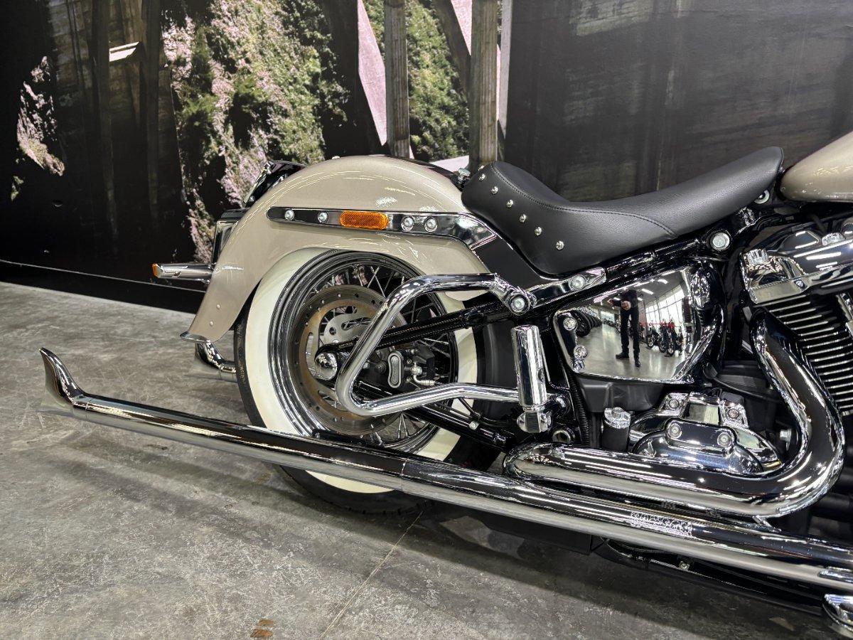 2018 HARLEY-DAVIDSON FLDE DELUXE (107) CRUISER