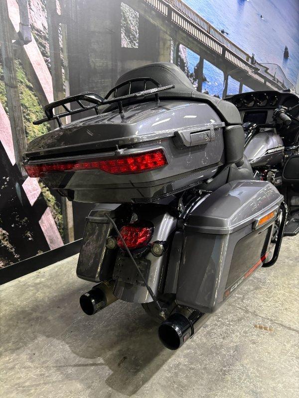 2020 HARLEY-DAVIDSON FLHTKSE CVO LIMITED CRUISER