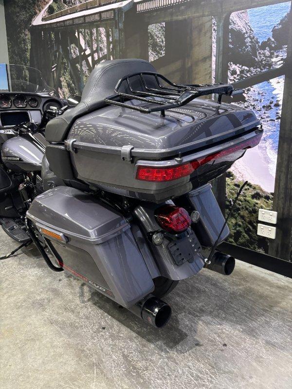 2020 HARLEY-DAVIDSON FLHTKSE CVO LIMITED CRUISER