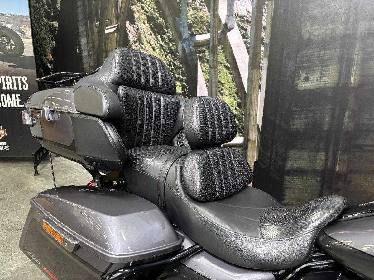 2020 HARLEY-DAVIDSON FLHTKSE CVO LIMITED CRUISER