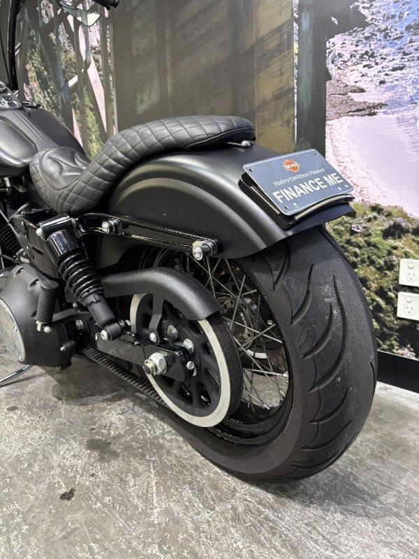 2017 HARLEY-DAVIDSON FXDB STREET BOB CRUISER