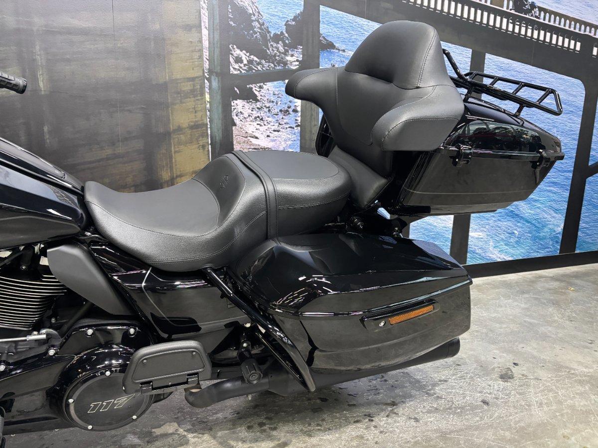 2025 HARLEY-DAVIDSON FLHXU STREET GLIDE ULTRA (117) TOURER