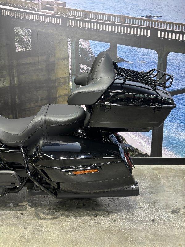2025 HARLEY-DAVIDSON FLHXU STREET GLIDE ULTRA (117) TOURER