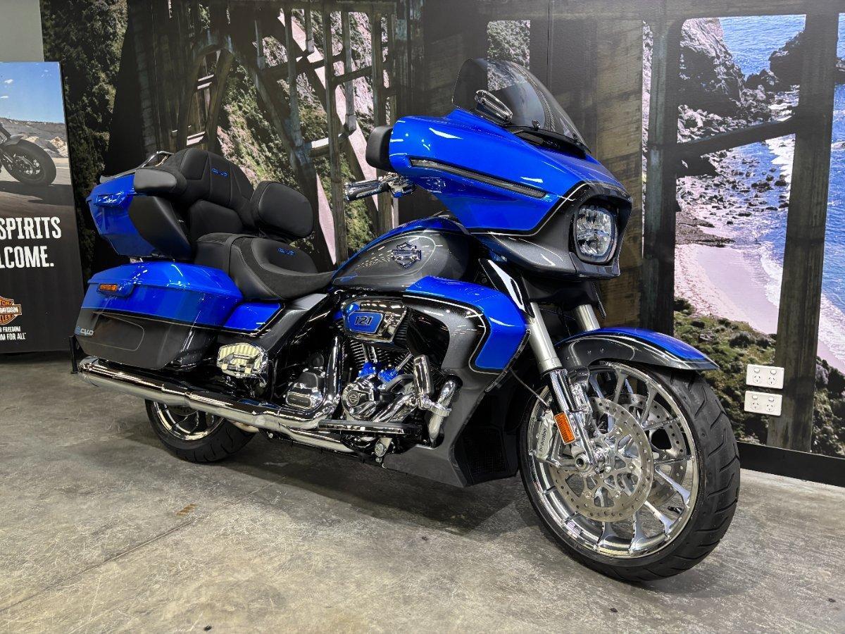 2026 HARLEY-DAVIDSON FLHXLSE CVO STR GLIDE LTD(121) CRUISER