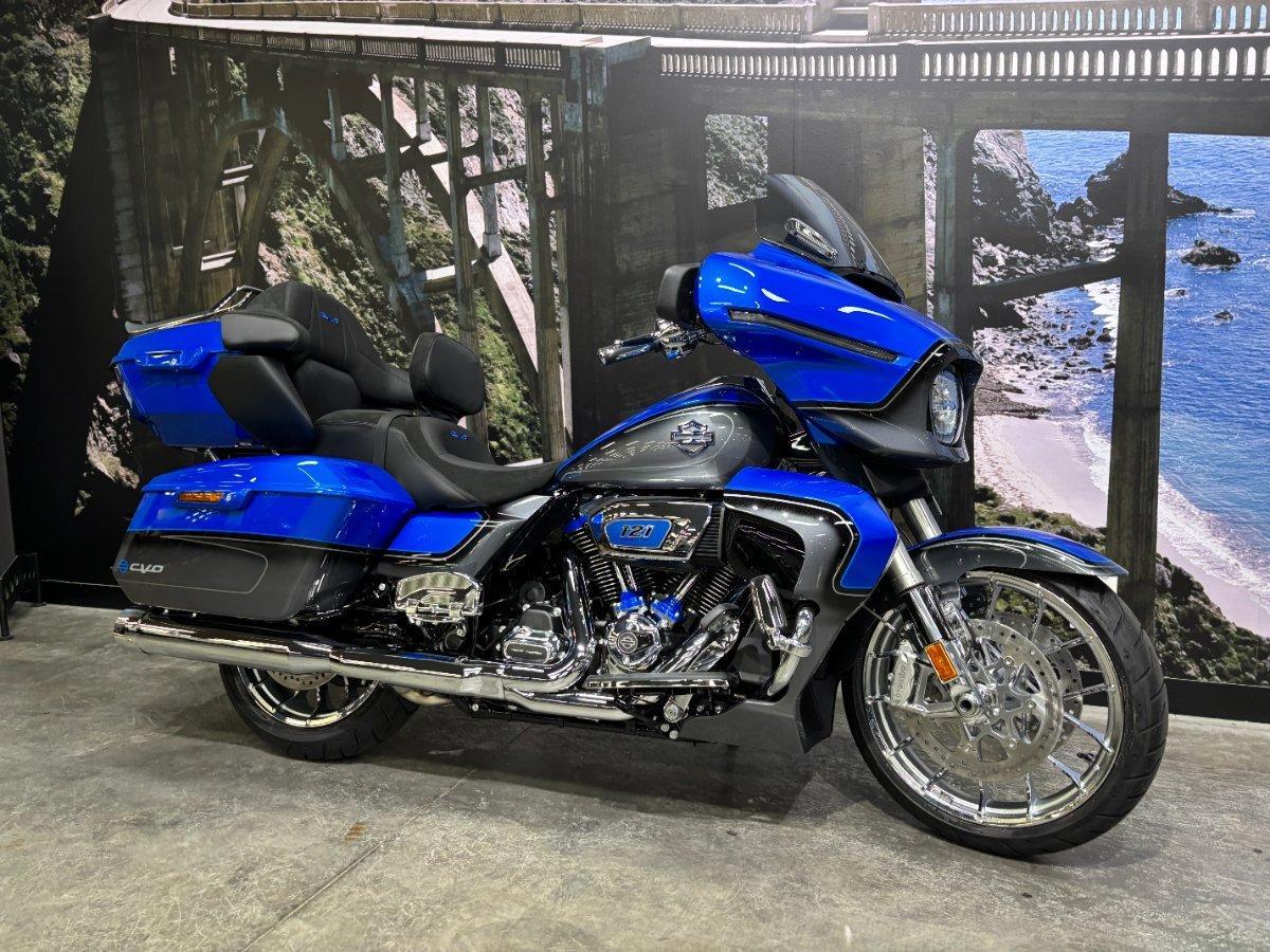 2026 HARLEY-DAVIDSON FLHXLSE CVO STR GLIDE LTD(121) CRUISER