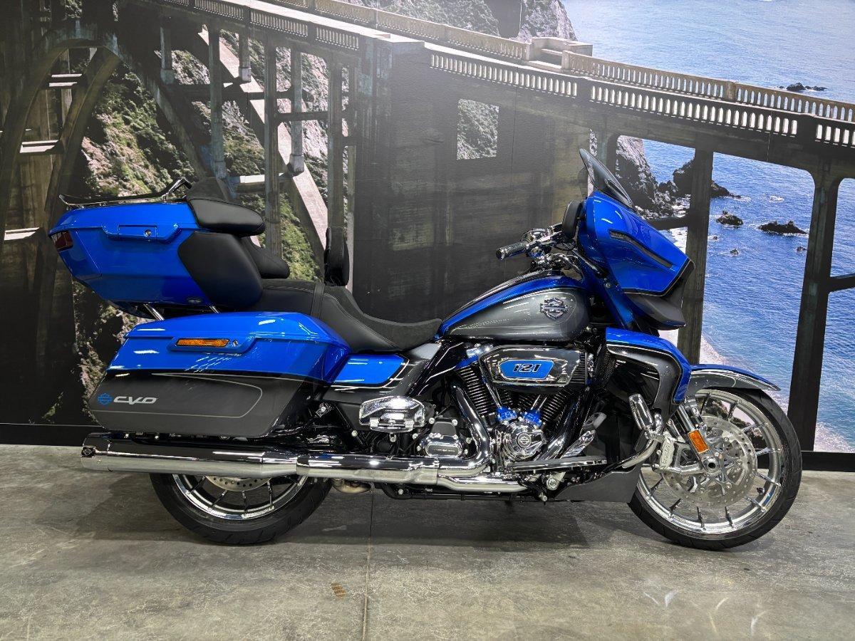 2026 HARLEY-DAVIDSON FLHXLSE CVO STR GLIDE LTD(121) CRUISER