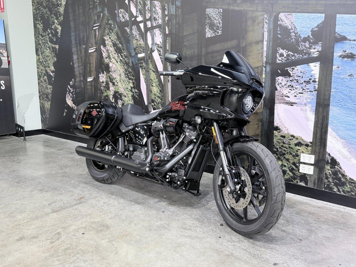 2026 HARLEY-DAVIDSON FXLRST LOW RIDER ST (117) CRUISER