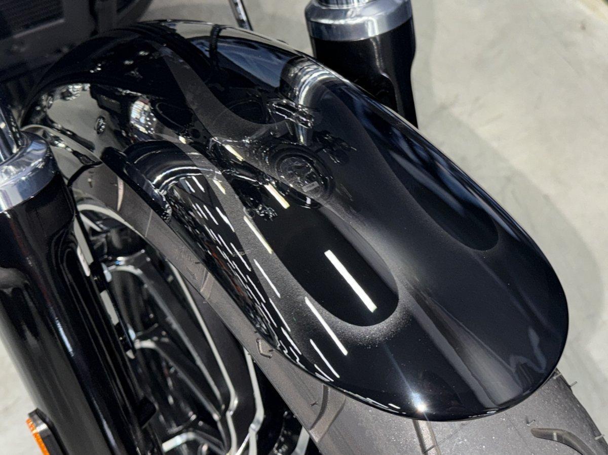2025 HARLEY-DAVIDSON FXBR BREAKOUT (117) CRUISER