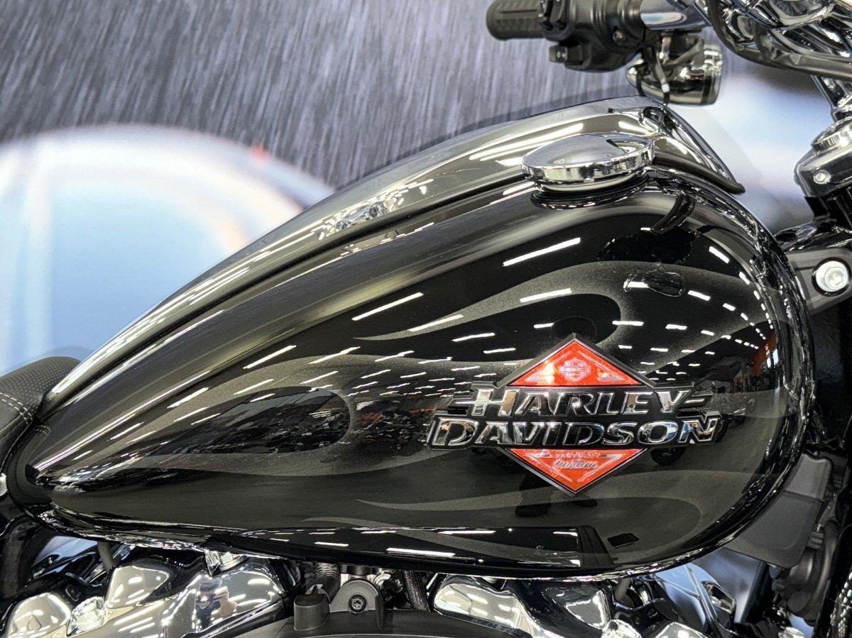 2025 HARLEY-DAVIDSON FXBR BREAKOUT (117) CRUISER