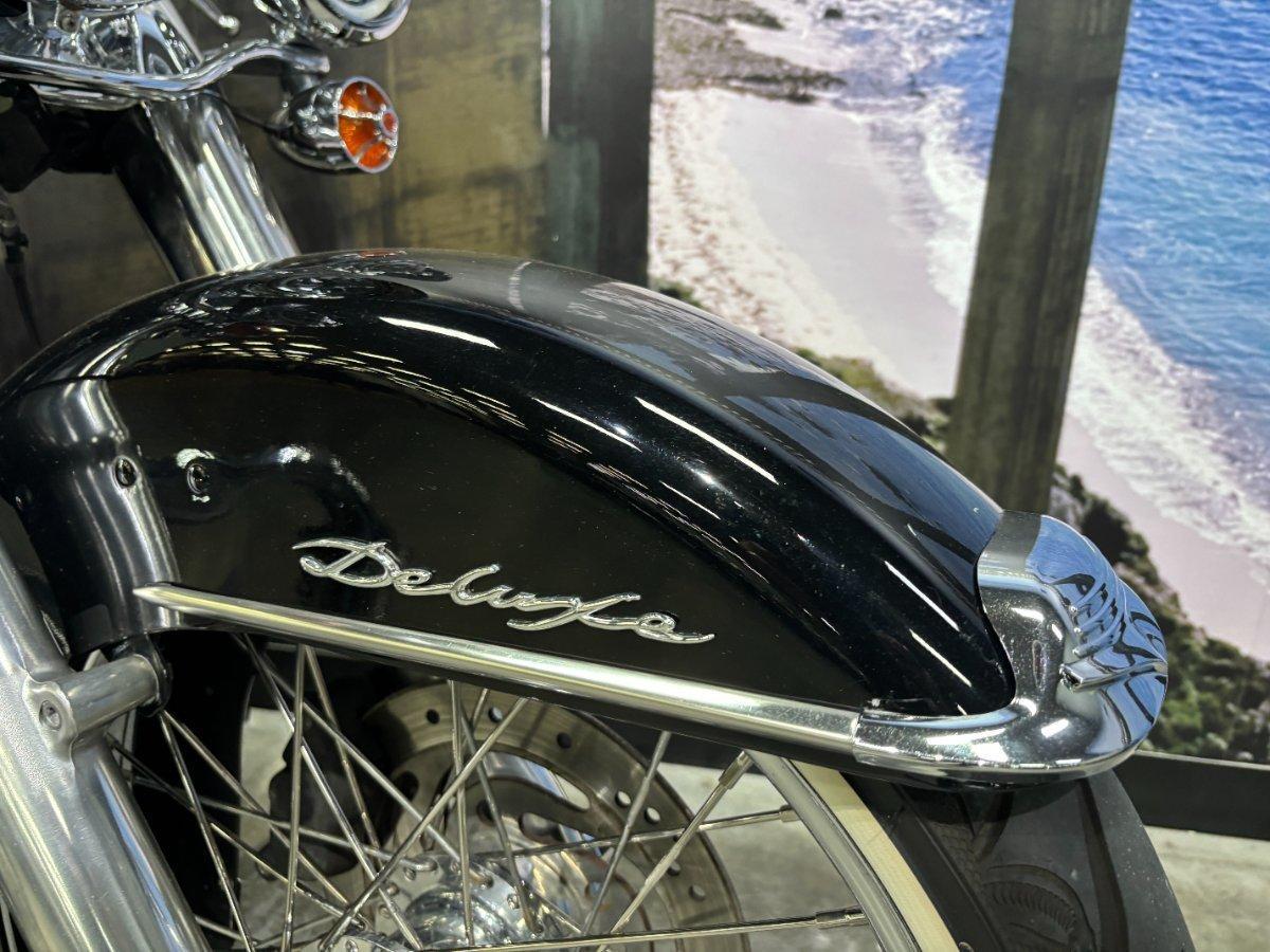 2011 HARLEY-DAVIDSON FLSTN SOFTAIL DELUXE CRUISER