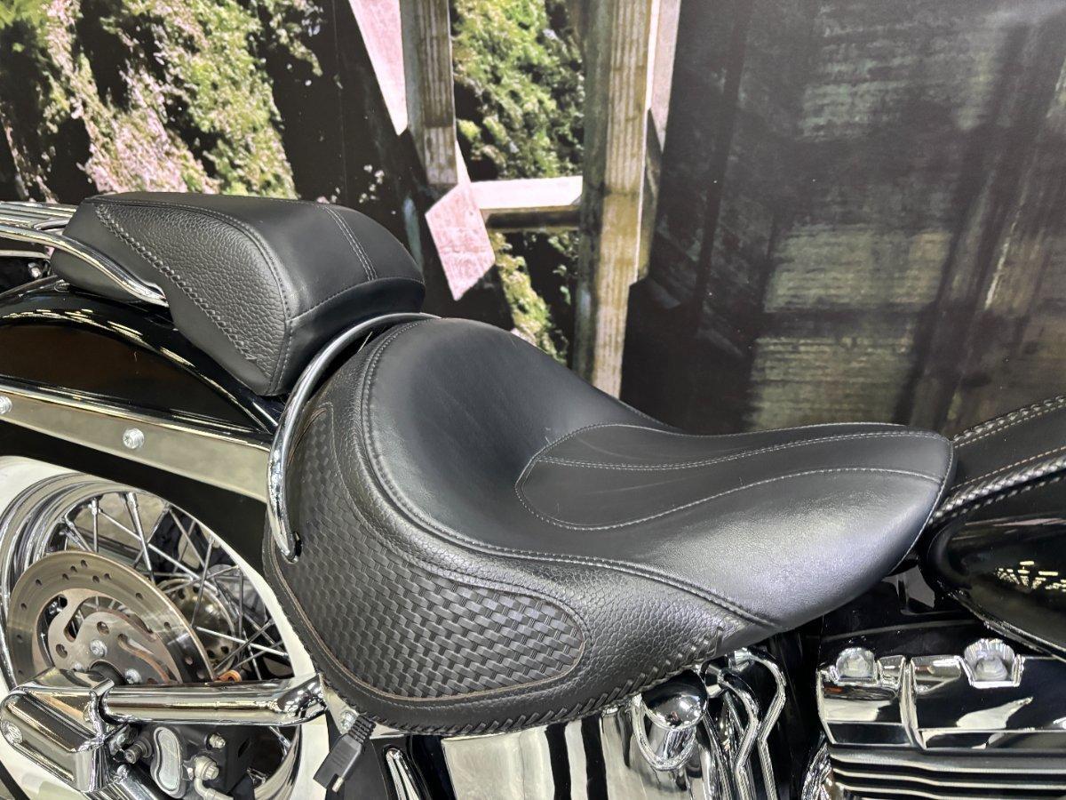 2011 HARLEY-DAVIDSON FLSTN SOFTAIL DELUXE CRUISER