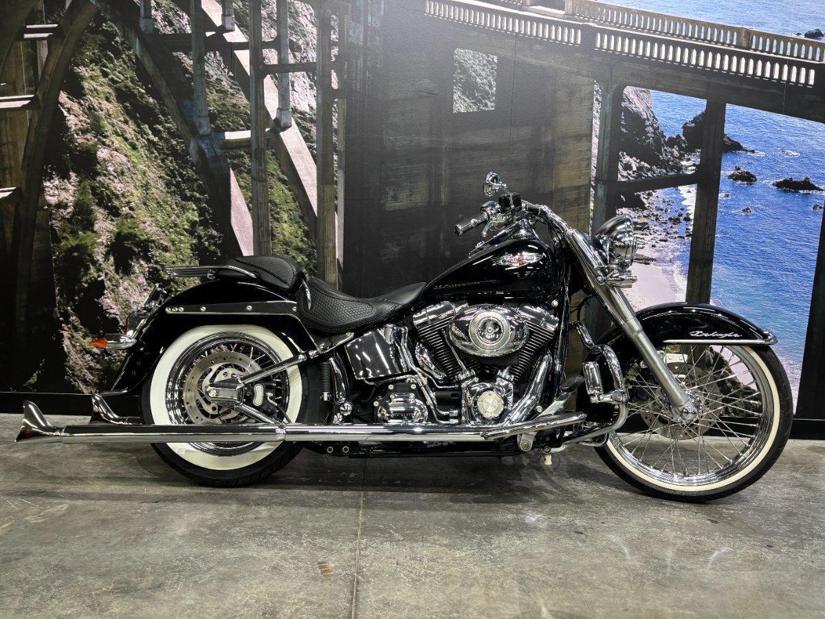 2011 HARLEY-DAVIDSON FLSTN SOFTAIL DELUXE CRUISER