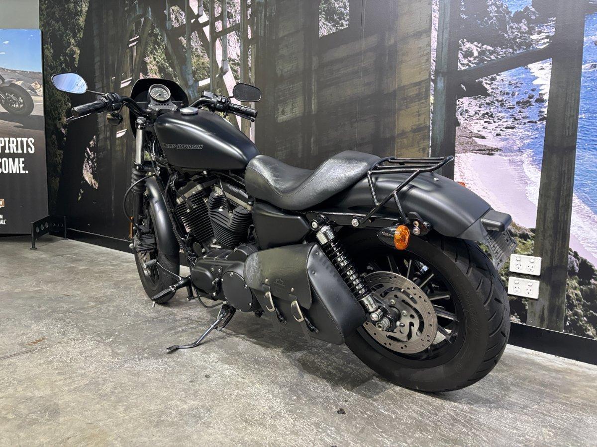 2010 HARLEY-DAVIDSON XL883N IRON 883 CRUISER