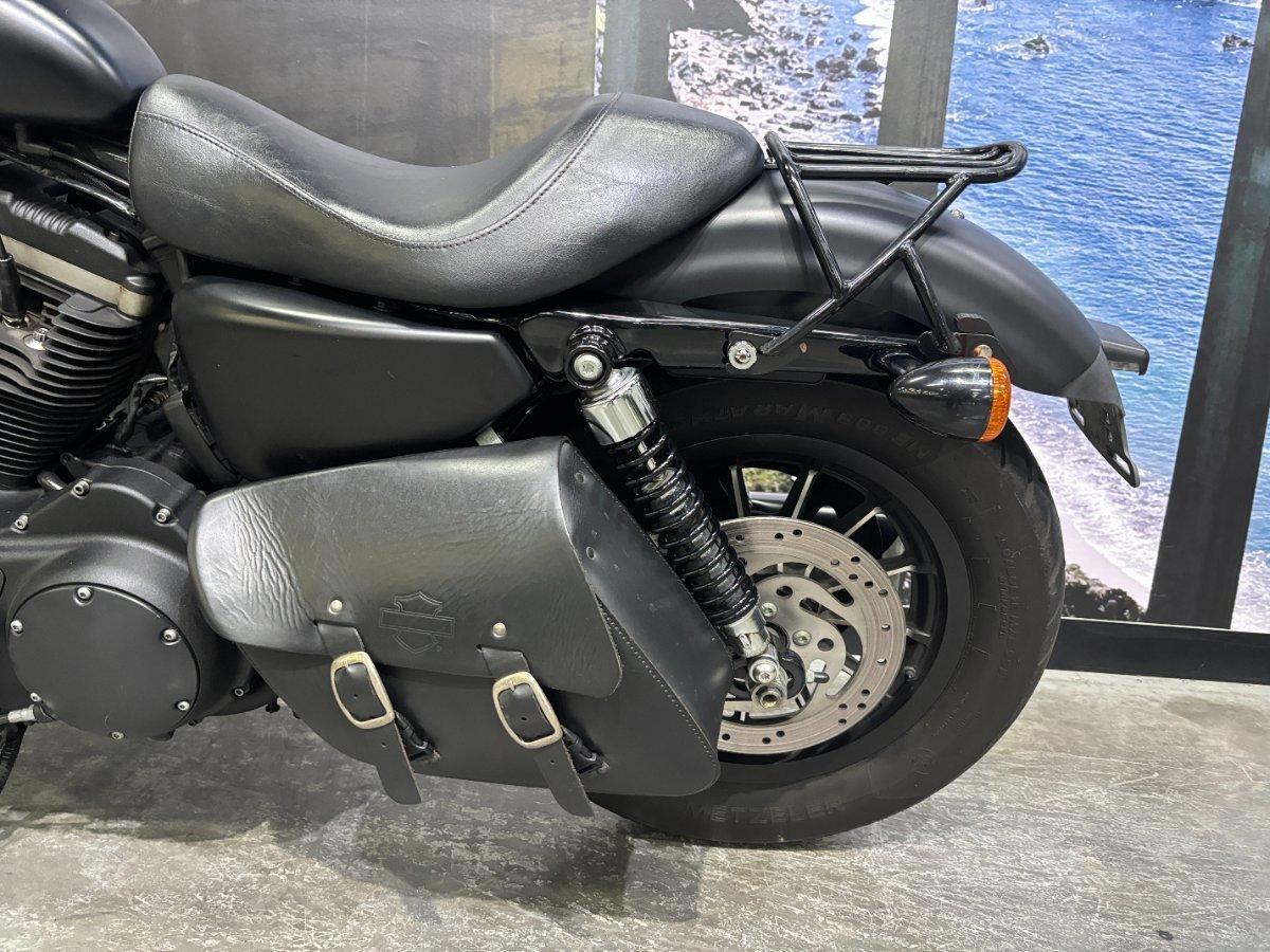 2010 HARLEY-DAVIDSON XL883N IRON 883 CRUISER