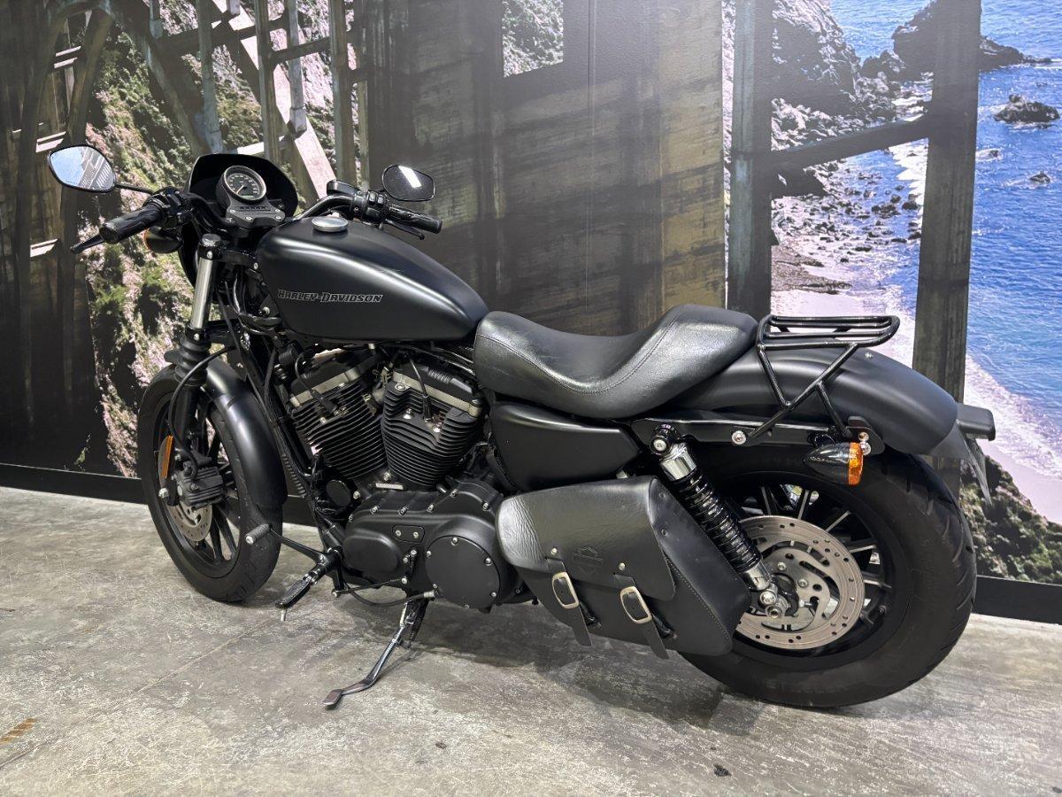 2010 HARLEY-DAVIDSON XL883N IRON 883 CRUISER
