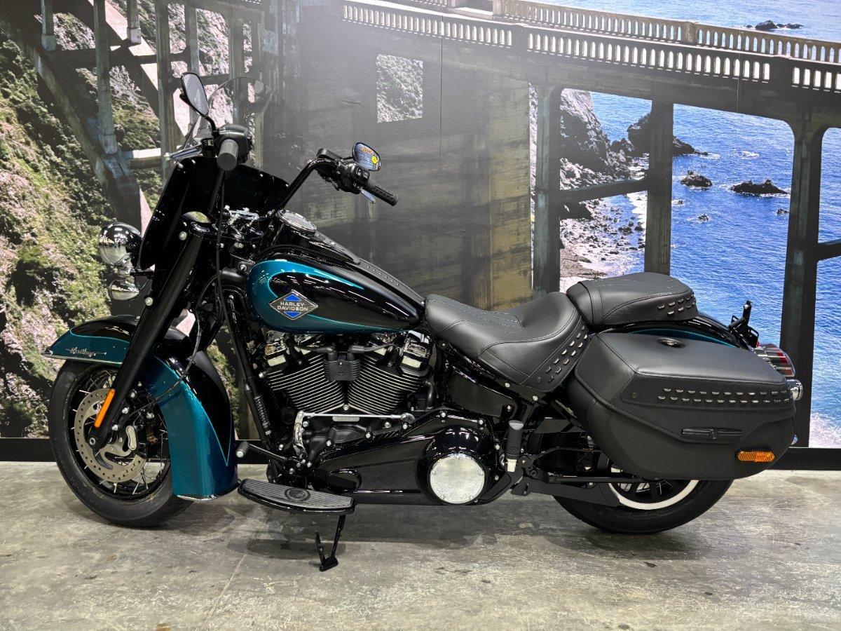 2026 HARLEY-DAVIDSON FLHC HERITAGE CLASSIC (117) CRUISER