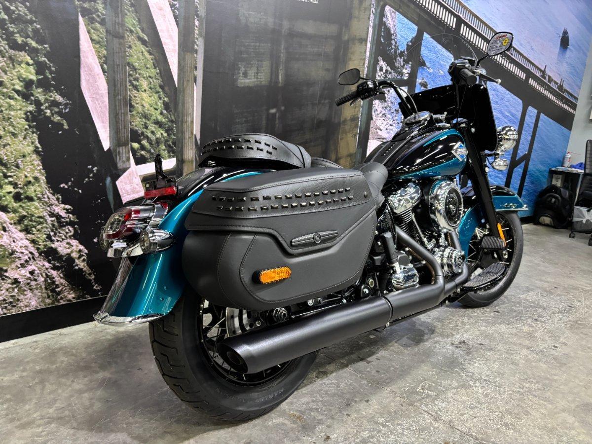 2026 HARLEY-DAVIDSON FLHC HERITAGE CLASSIC (117) CRUISER