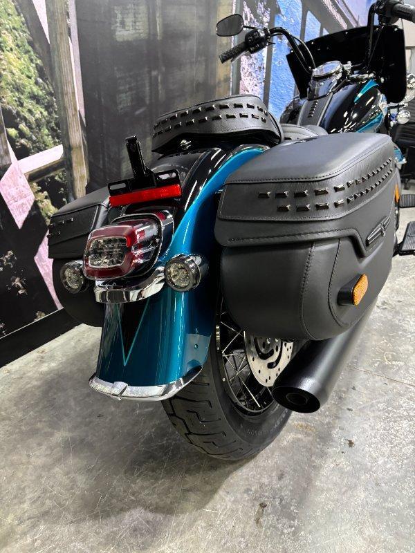 2026 HARLEY-DAVIDSON FLHC HERITAGE CLASSIC (117) CRUISER