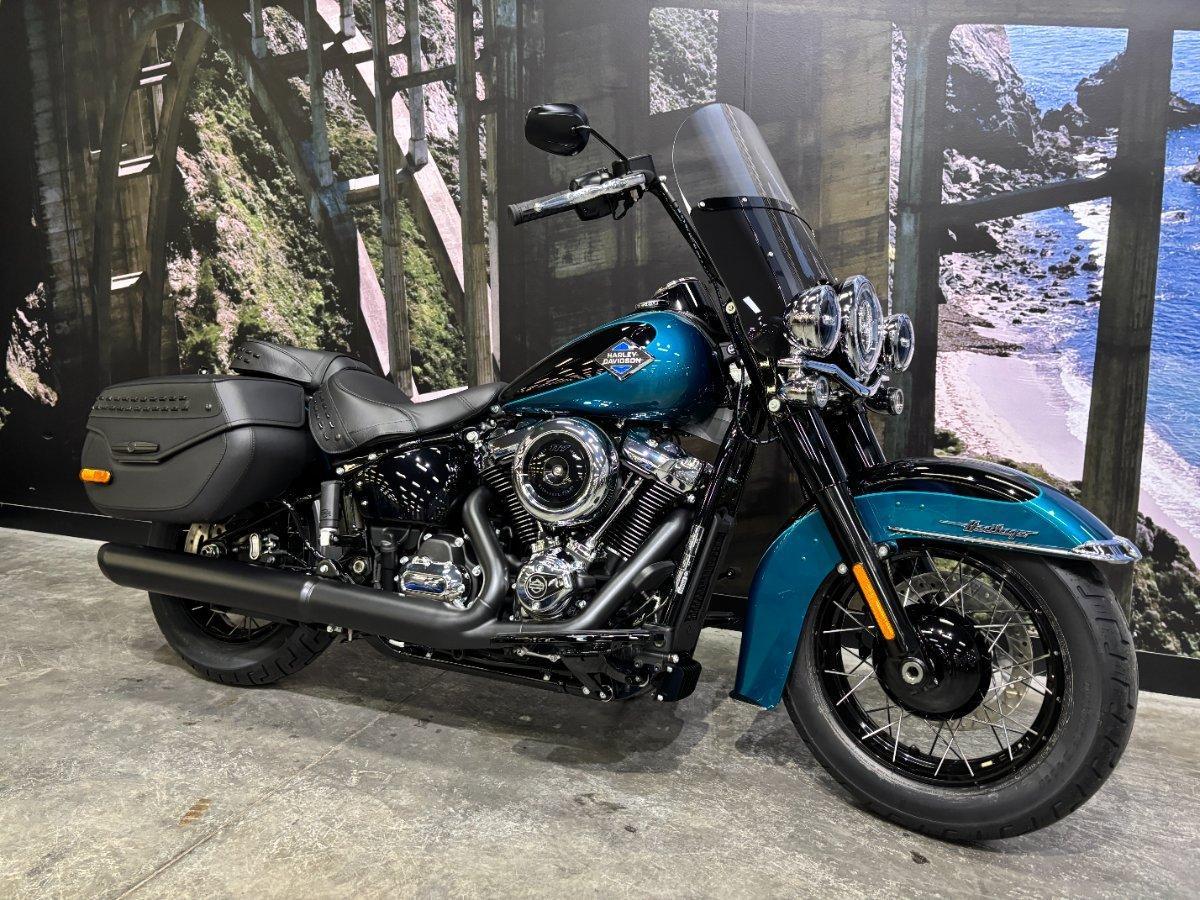 2026 HARLEY-DAVIDSON FLHC HERITAGE CLASSIC (117) CRUISER