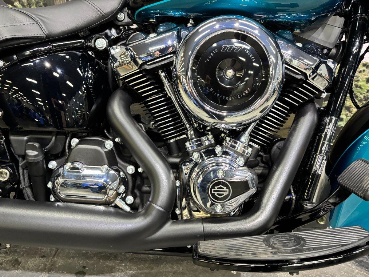 2026 HARLEY-DAVIDSON FLHC HERITAGE CLASSIC (117) CRUISER