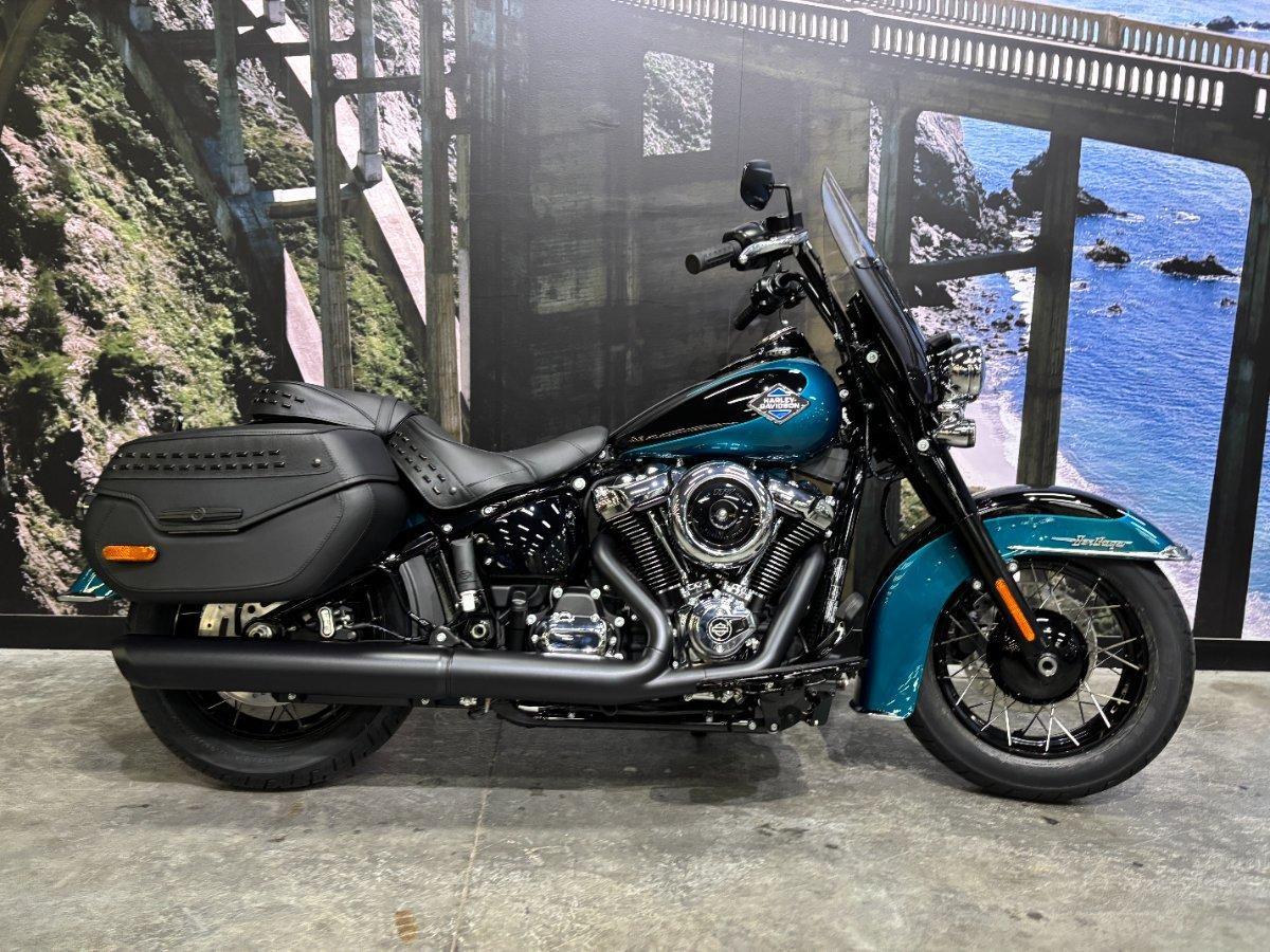 2026 HARLEY-DAVIDSON FLHC HERITAGE CLASSIC (117) CRUISER