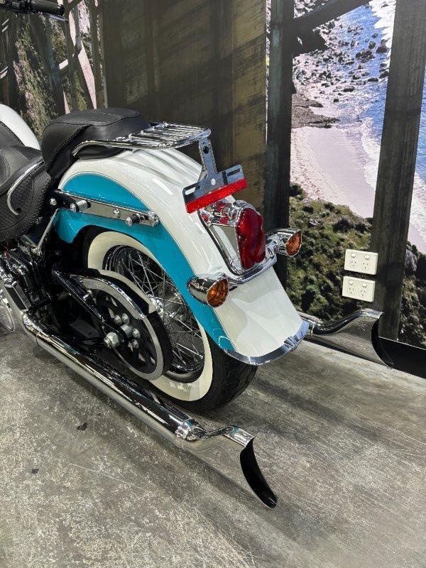 2016 HARLEY-DAVIDSON FLSTN SOFTAIL DELUXE CRUISER