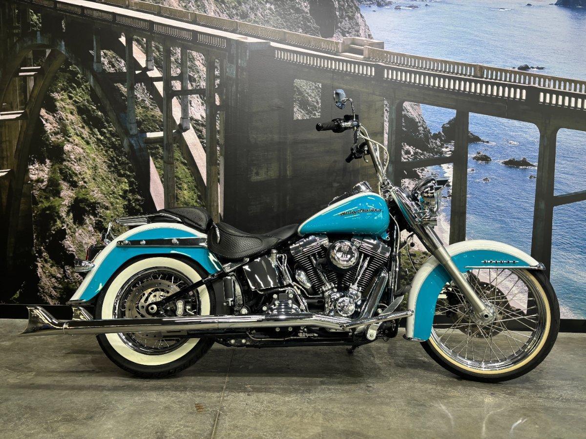 2016 HARLEY-DAVIDSON FLSTN SOFTAIL DELUXE CRUISER