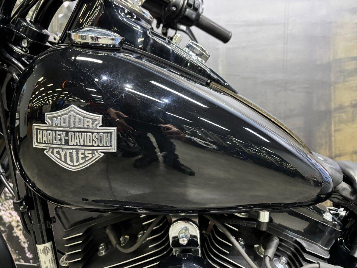2017 HARLEY-DAVIDSON FLSS SOFTAIL SLIM S CRUISER