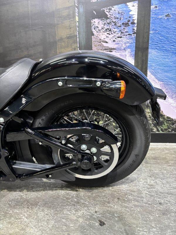 2017 HARLEY-DAVIDSON FLSS SOFTAIL SLIM S CRUISER