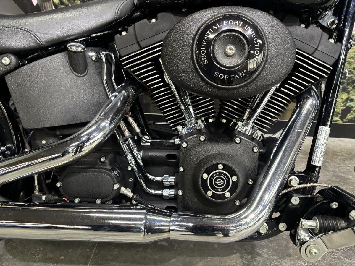 2006 HARLEY-DAVIDSON FXSTB NIGHT TRAIN CRUISER