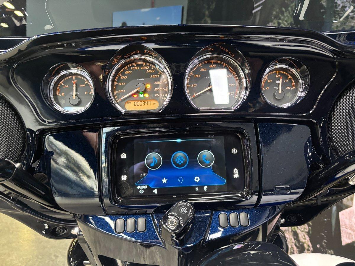 2021 HARLEY-DAVIDSON FLHXS STREET GLIDE SPECIAL CRUISER