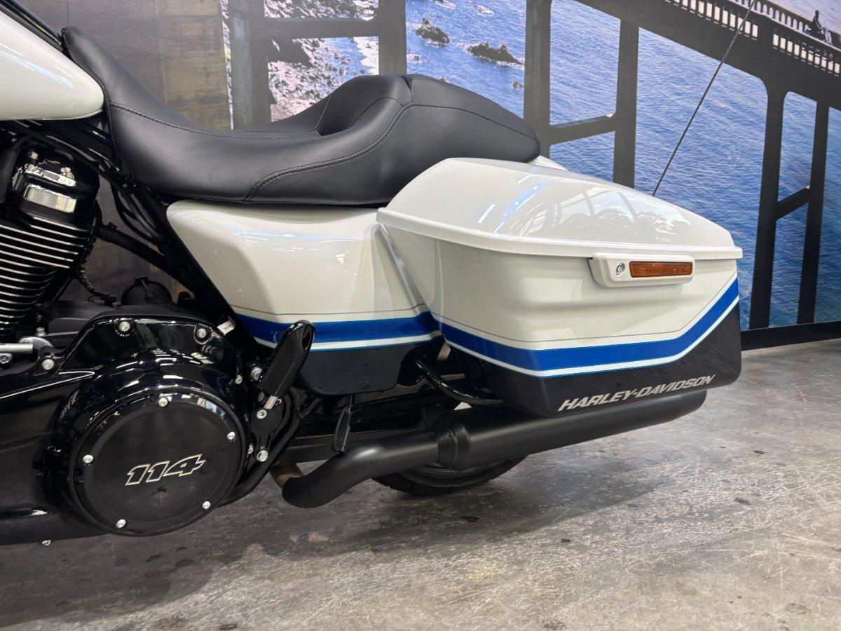 2021 HARLEY-DAVIDSON FLHXS STREET GLIDE SPECIAL CRUISER