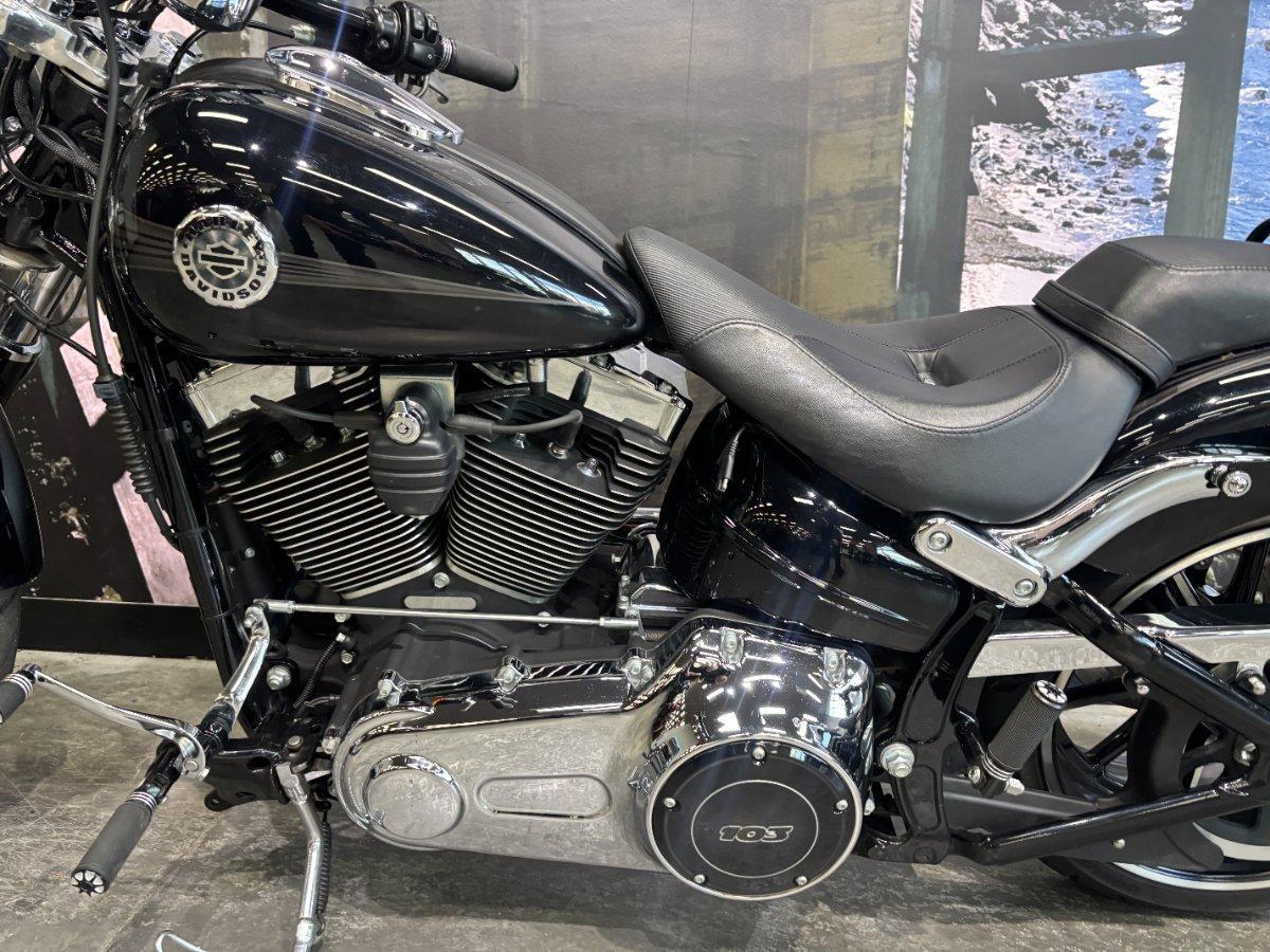 2014 HARLEY-DAVIDSON FXSB SOFTAIL BREAKOUT CRUISER