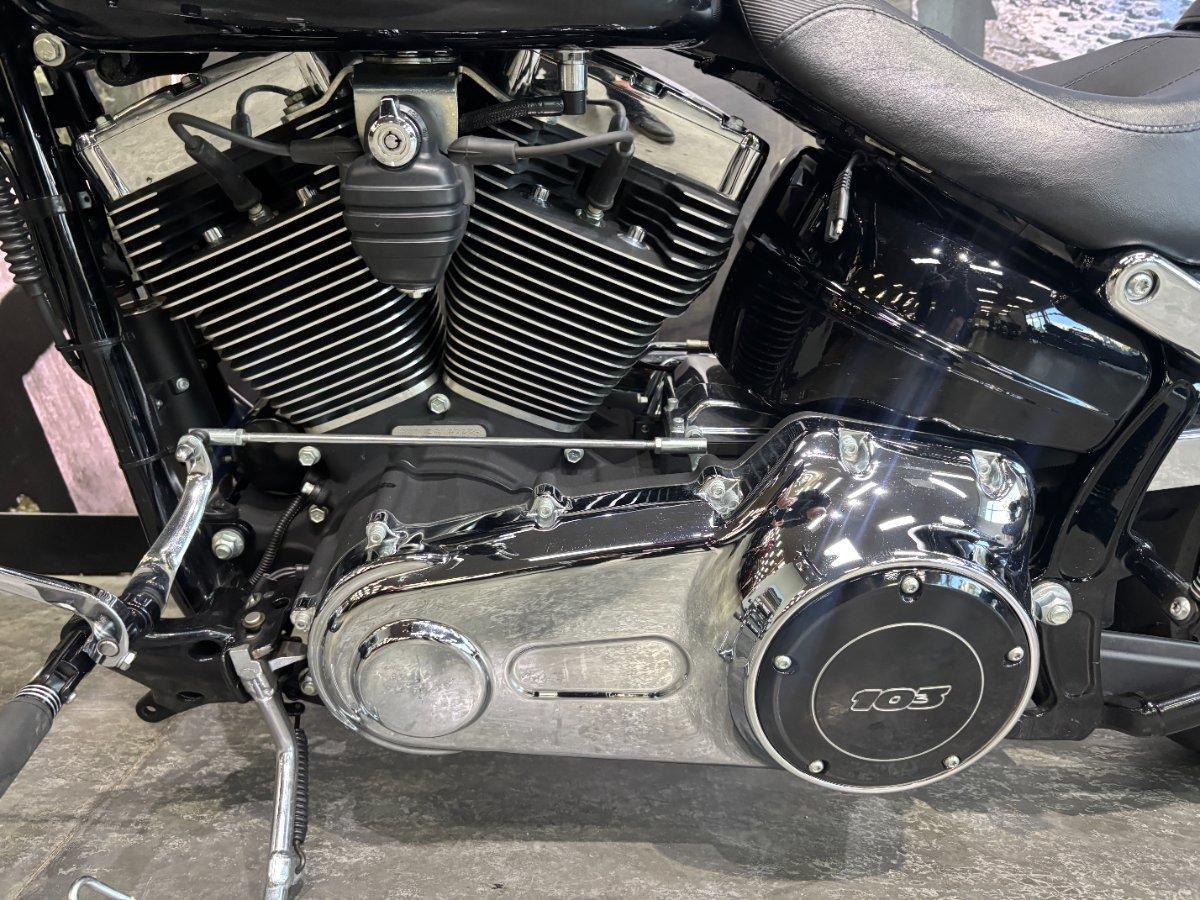 2014 HARLEY-DAVIDSON FXSB SOFTAIL BREAKOUT CRUISER