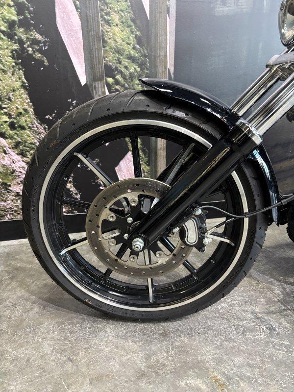 2014 HARLEY-DAVIDSON FXSB SOFTAIL BREAKOUT CRUISER