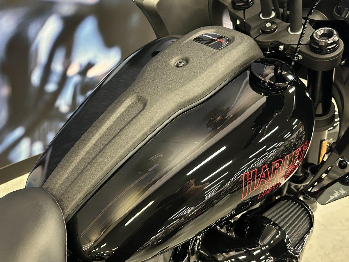 2026 HARLEY-DAVIDSON FXLRST LOW RIDER ST (117) CRUISER