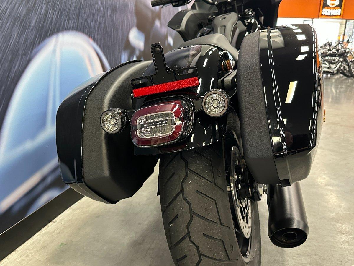 2026 HARLEY-DAVIDSON FXLRST LOW RIDER ST (117) CRUISER