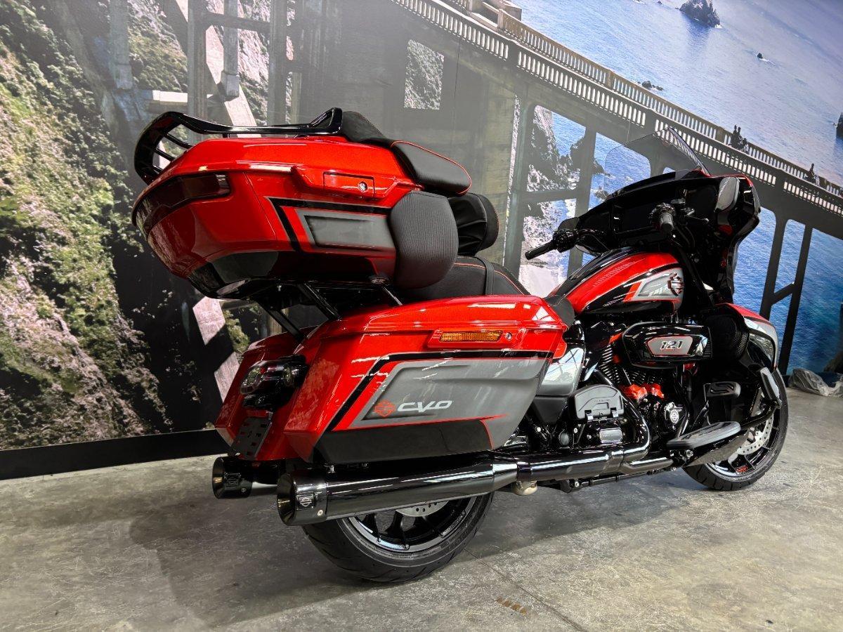 2026 HARLEY-DAVIDSON FLHXLSE CVO STR GLIDE LTD(121) CRUISER