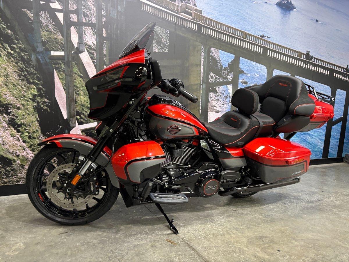2026 HARLEY-DAVIDSON FLHXLSE CVO STR GLIDE LTD(121) CRUISER