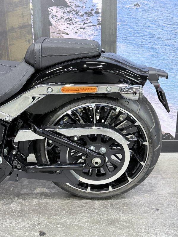 2026 HARLEY-DAVIDSON FXBR BREAKOUT (117) CRUISER