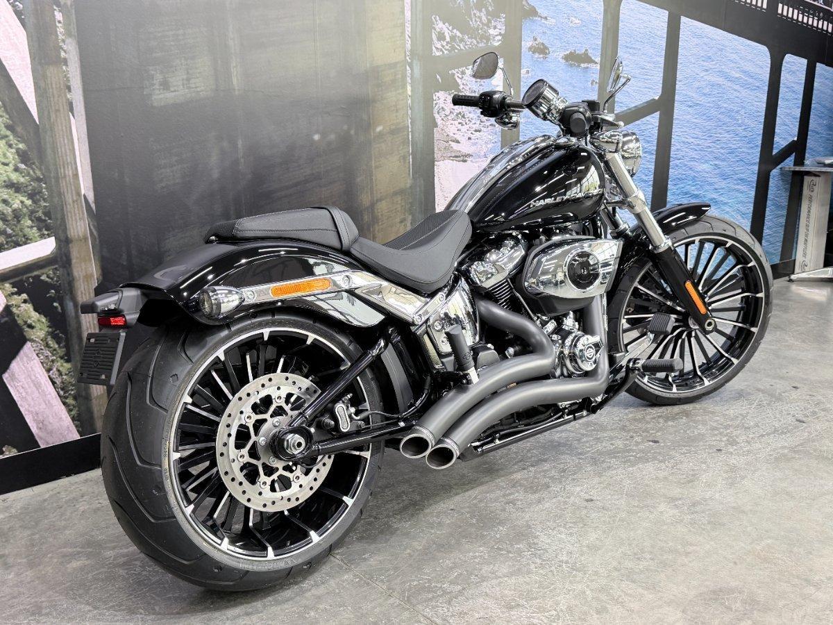 2026 HARLEY-DAVIDSON FXBR BREAKOUT (117) CRUISER