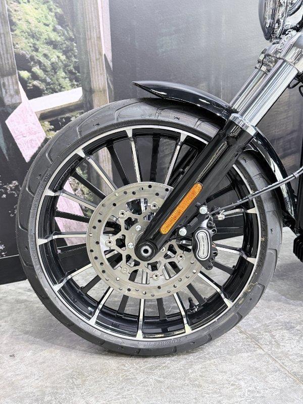 2026 HARLEY-DAVIDSON FXBR BREAKOUT (117) CRUISER