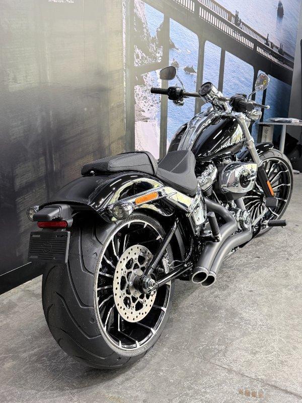 2026 HARLEY-DAVIDSON FXBR BREAKOUT (117) CRUISER