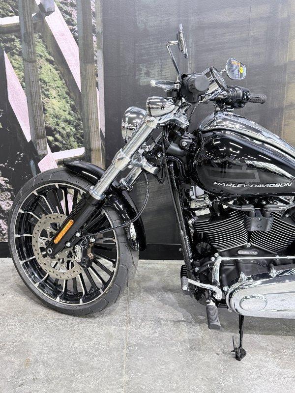 2026 HARLEY-DAVIDSON FXBR BREAKOUT (117) CRUISER